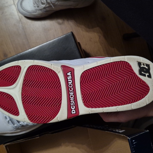 Sz 9 Dc Kalis Ascend Red White Used Condition - Picture 3 of 4